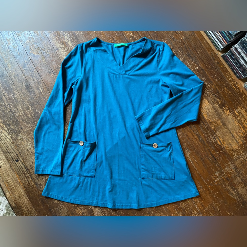 Kimmery Teal Longsleeve Yoga Top Women’s size MD